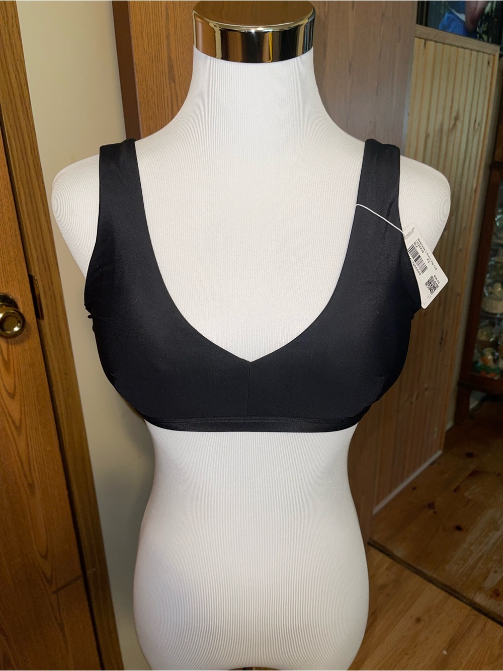 lululemon athletica Black V-Neck Swim Top